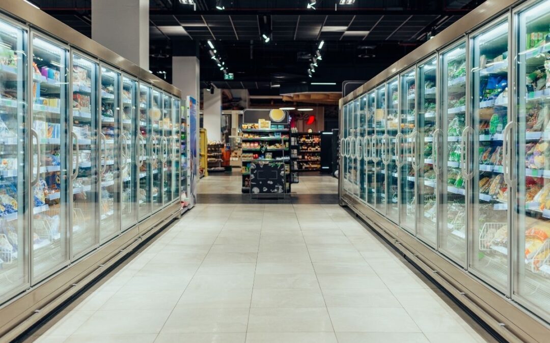 Supermarché de proximité rénové en site occupé